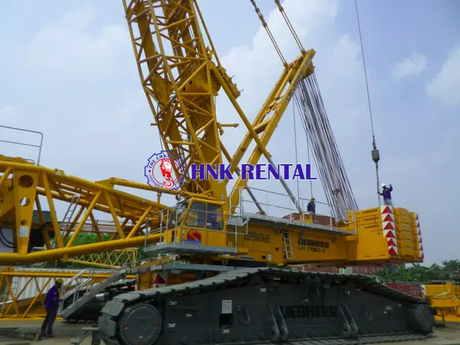  Sewa Unic Crane  grati pasuruan